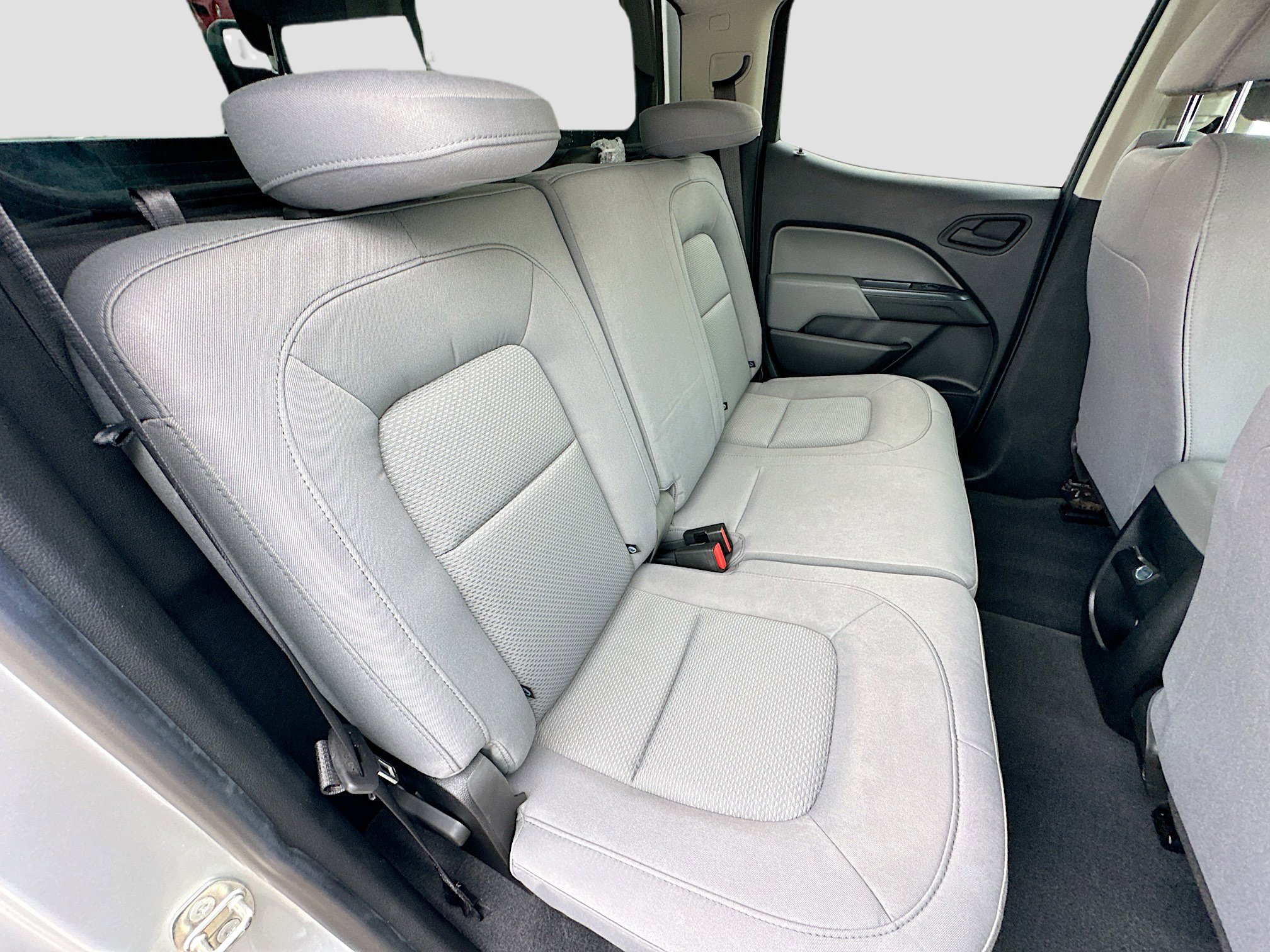 Used 2020 Chevrolet Colorado W/T w/ Custom Special Edition image 28