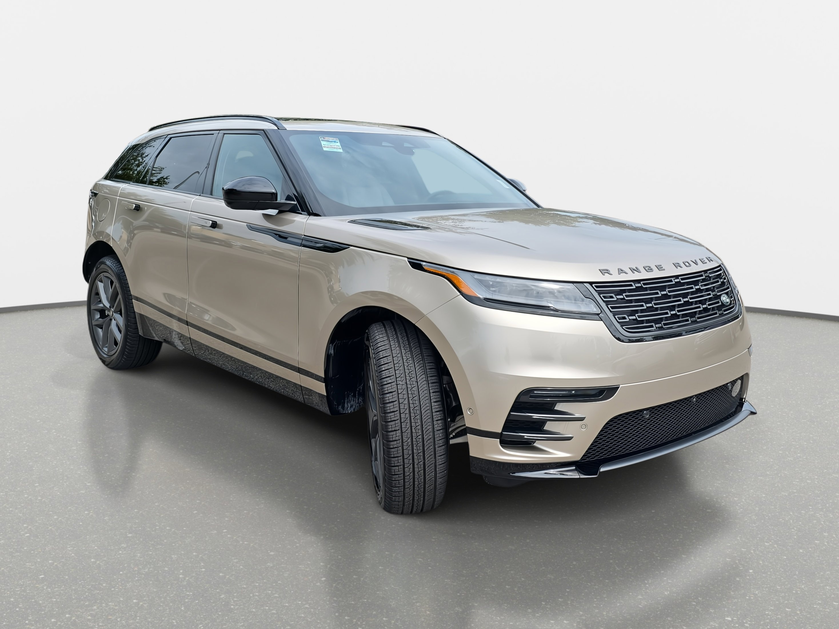 New 2026 Land Rover Range Rover Velar Dynamic SE image 3