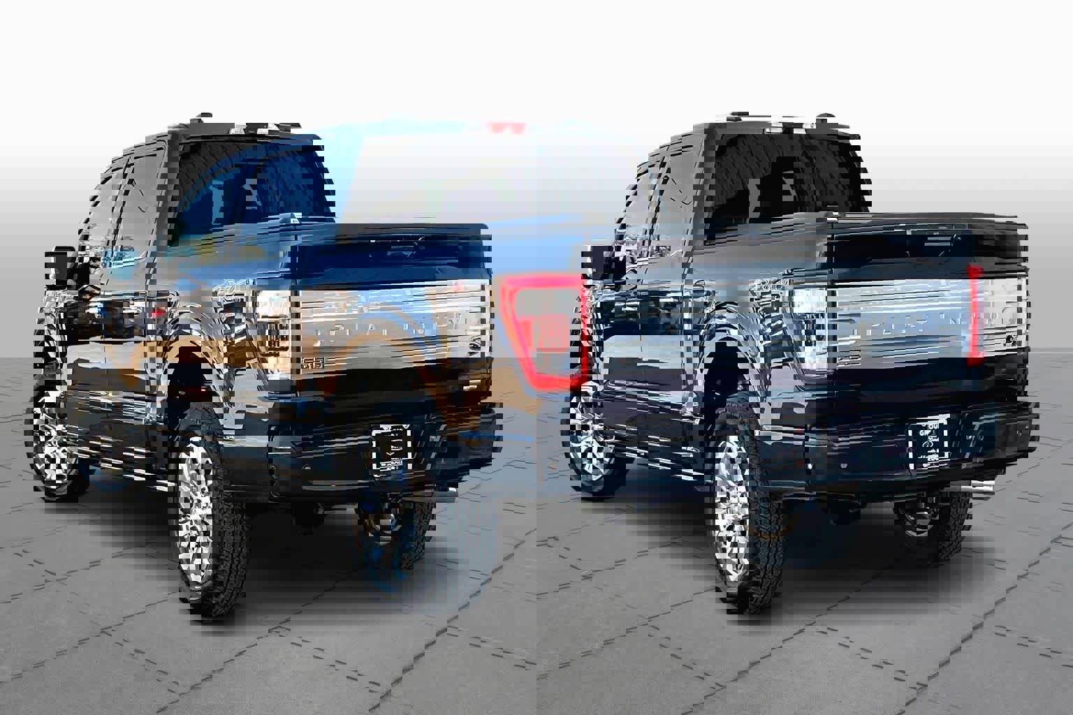 Certified 2021 Ford F150 Platinum w/ Equipment Group 701A High image 12