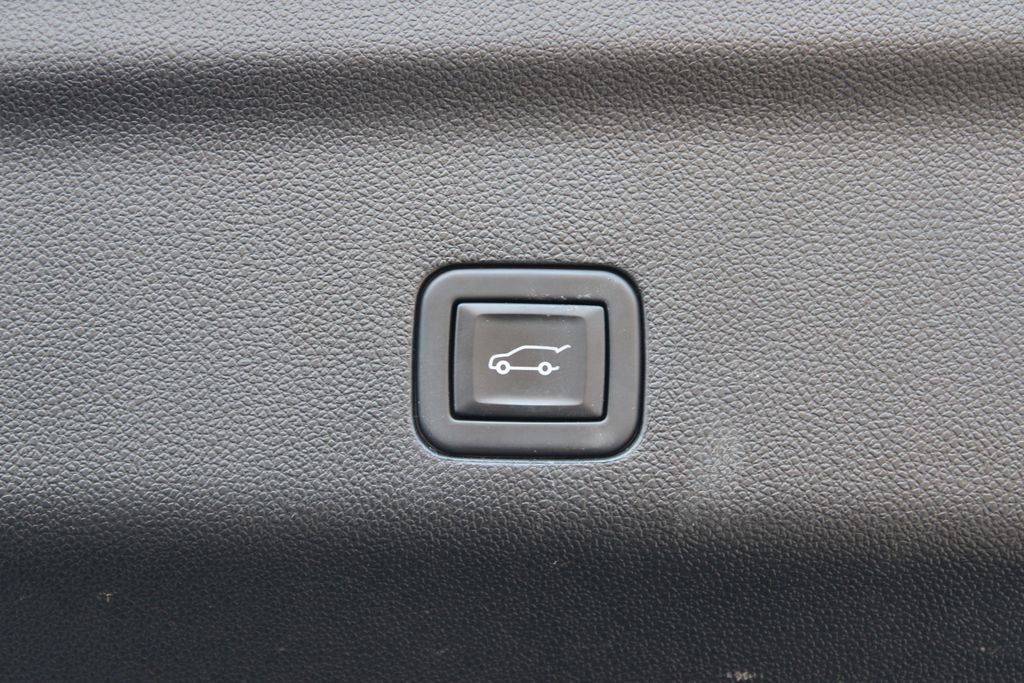 Used 2024 Cadillac Escalade Sport image 18