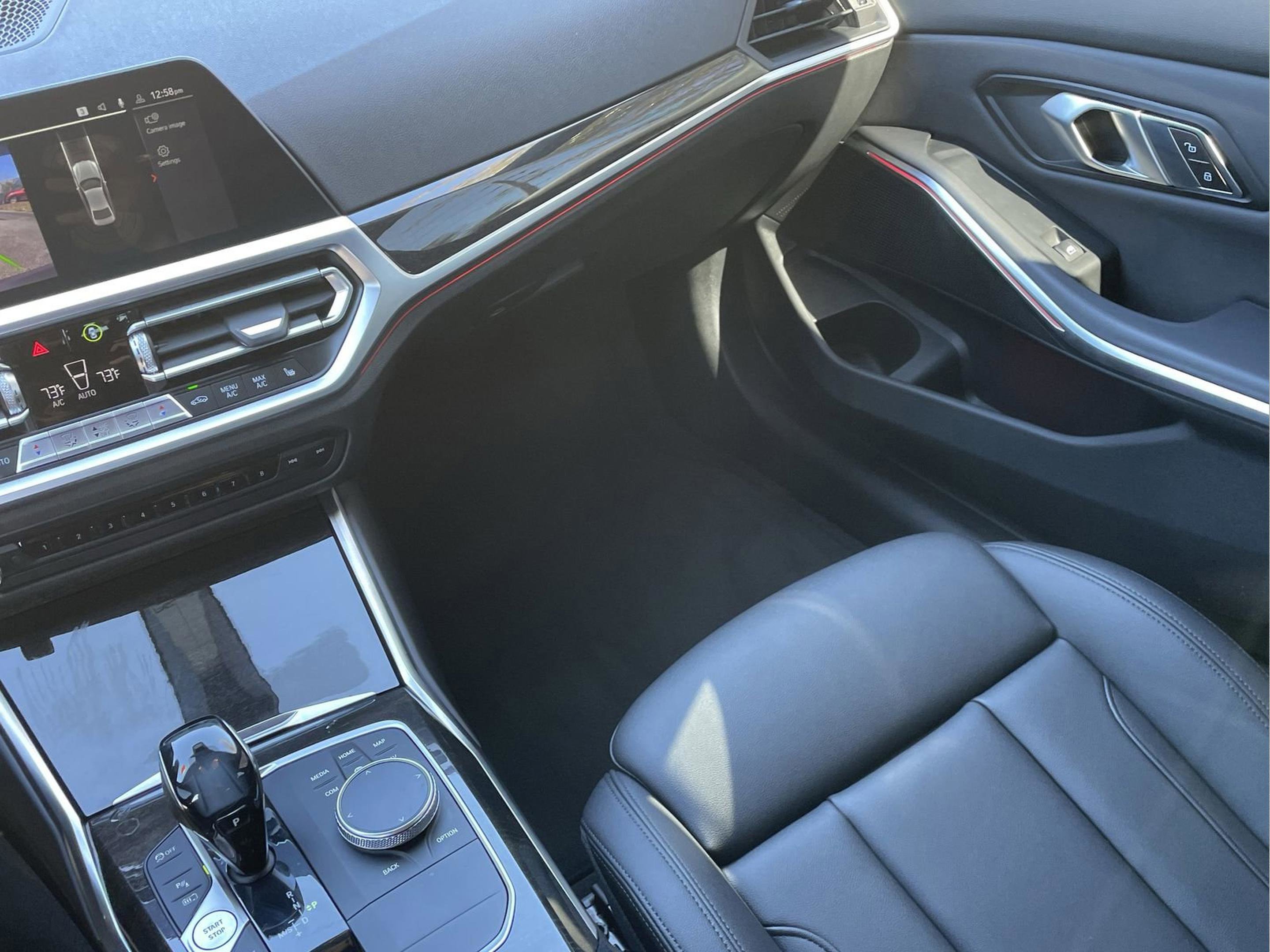 Used 2021 BMW 330e w/ Convenience Package image 25