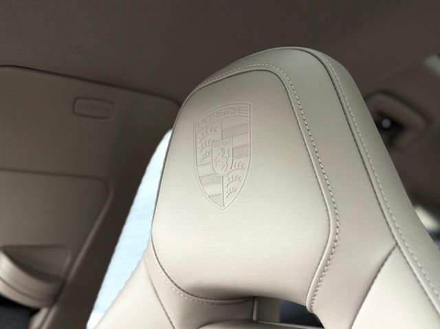 New 2026 Porsche Panamera 4 image 33
