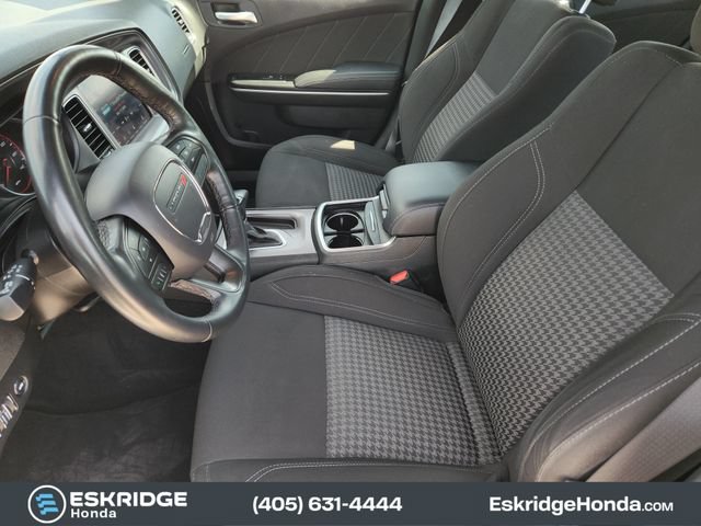 Used 2023 Dodge Charger SXT w/ Cold Weather Package RWD image 13