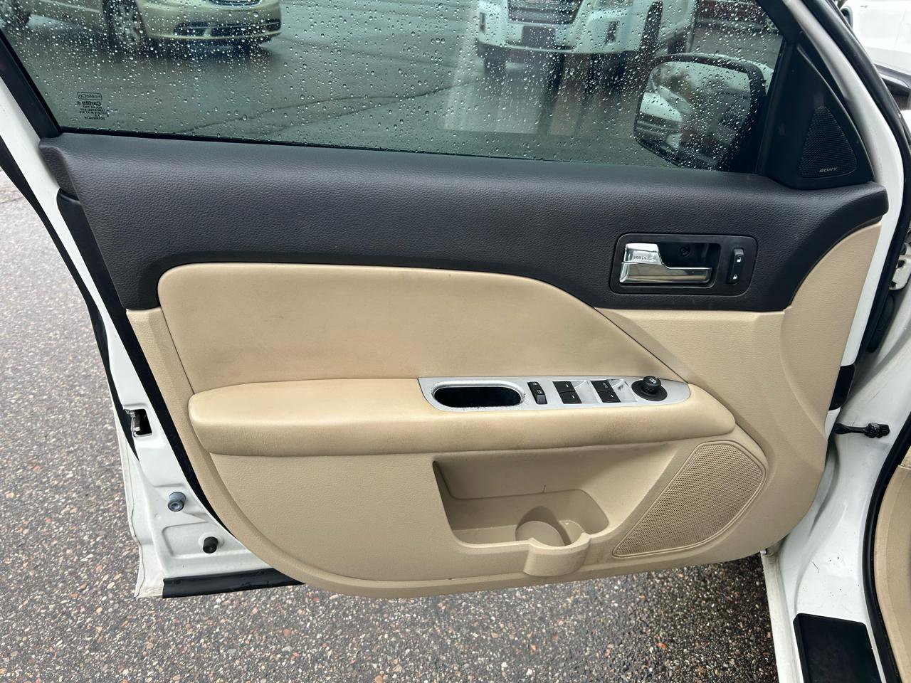 Used 2010 Mercury Milan Premier image 14