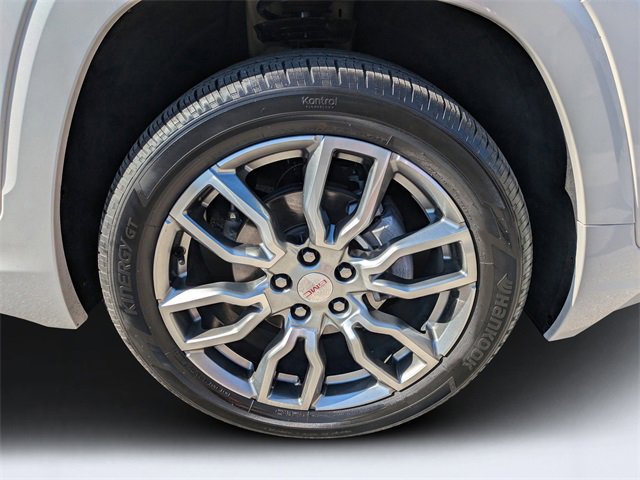 Used 2023 GMC Terrain Denali image 10