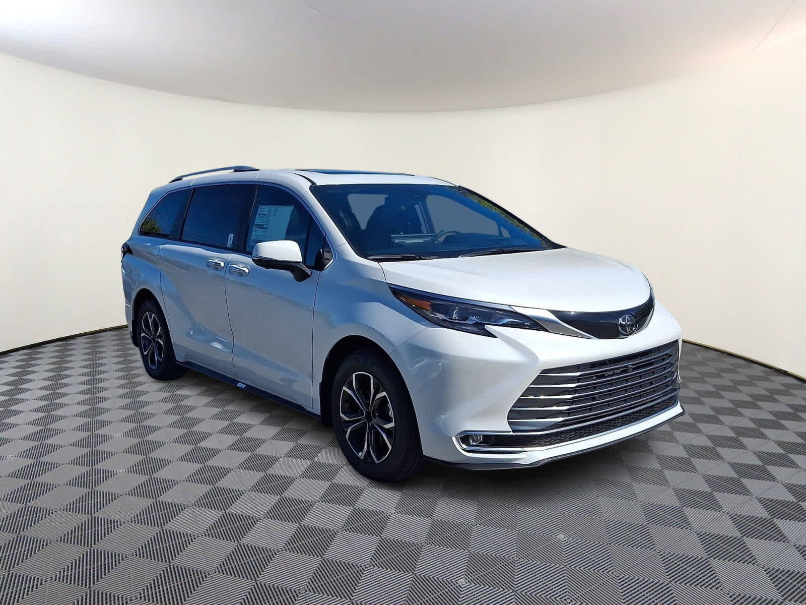 New 2026 Toyota Sienna Platinum AWD/4WD image 3