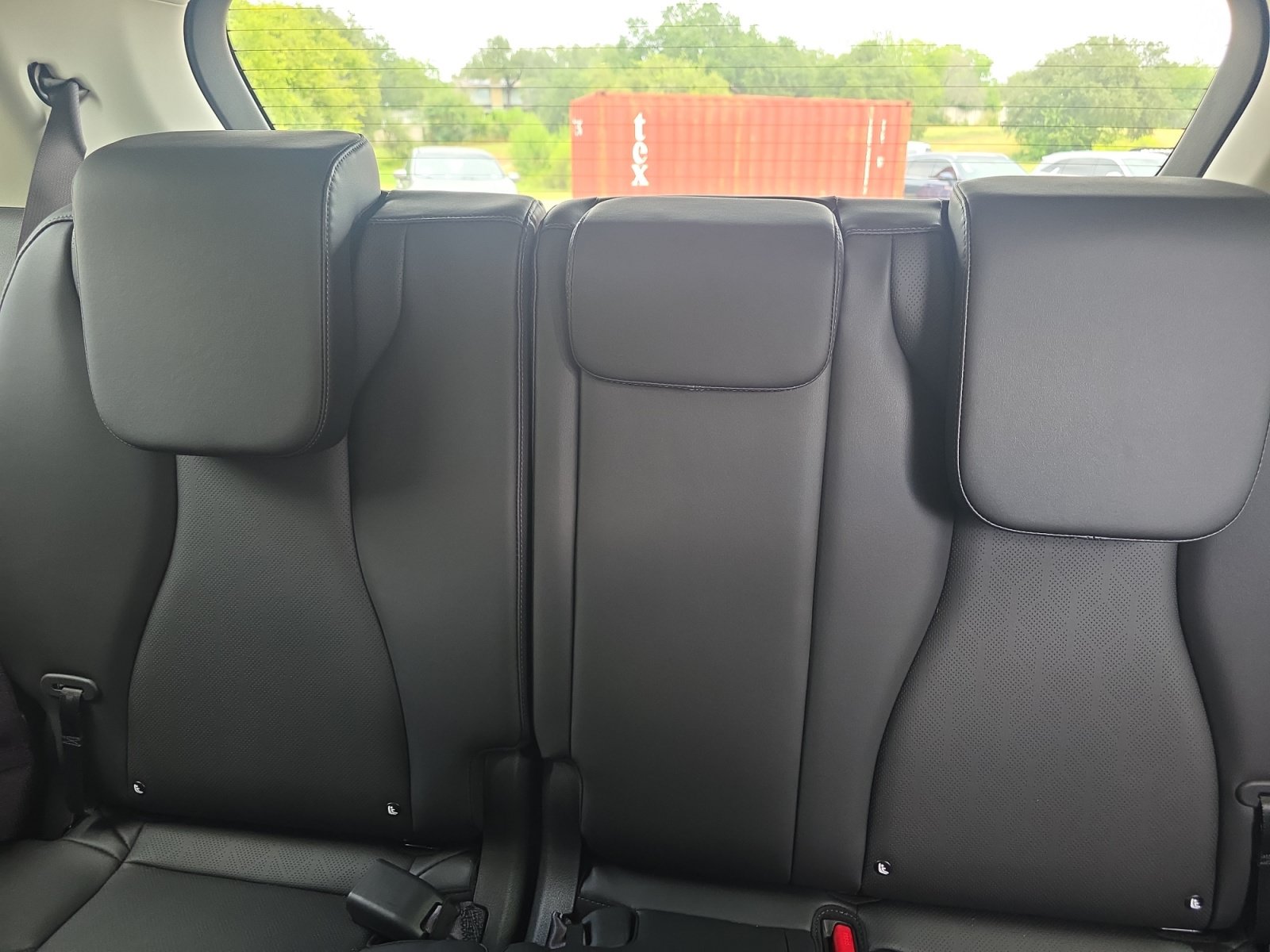 Certified 2026 Kia Carnival LX FWD image 22