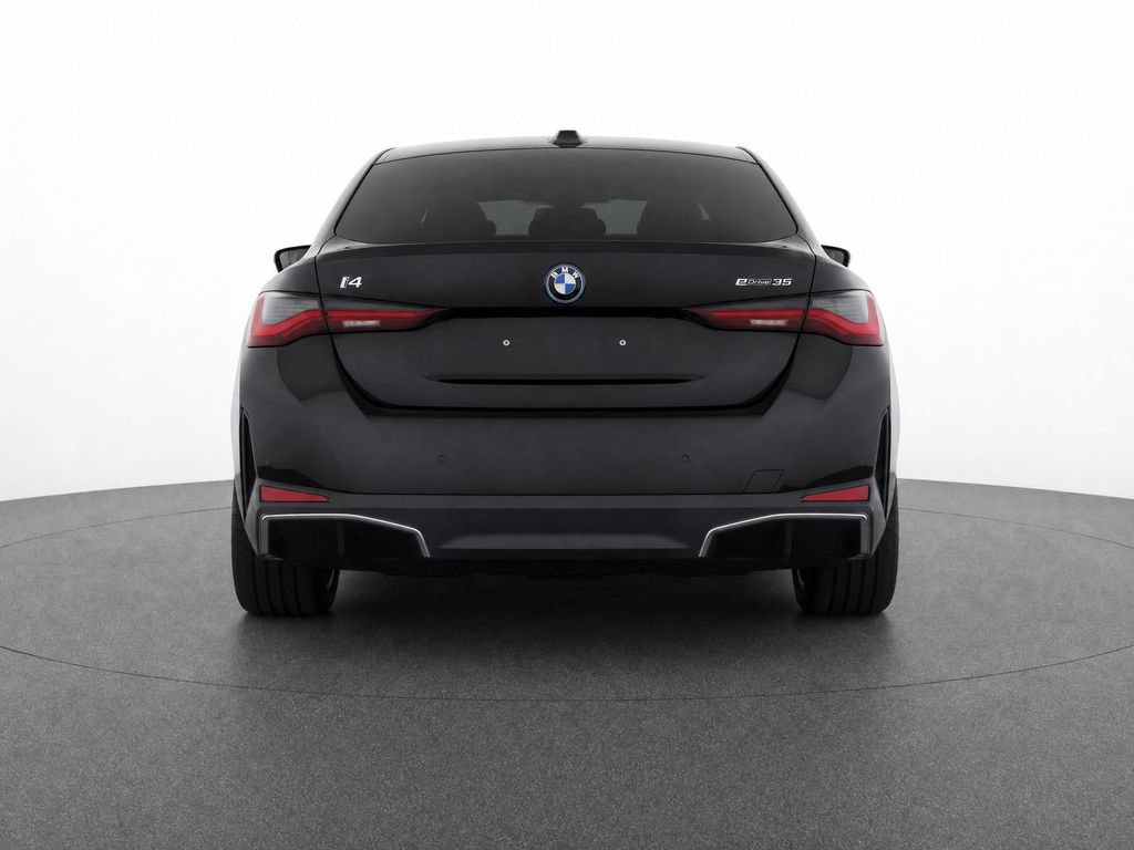 Used 2023 BMW i4 eDrive35 RWD image 31