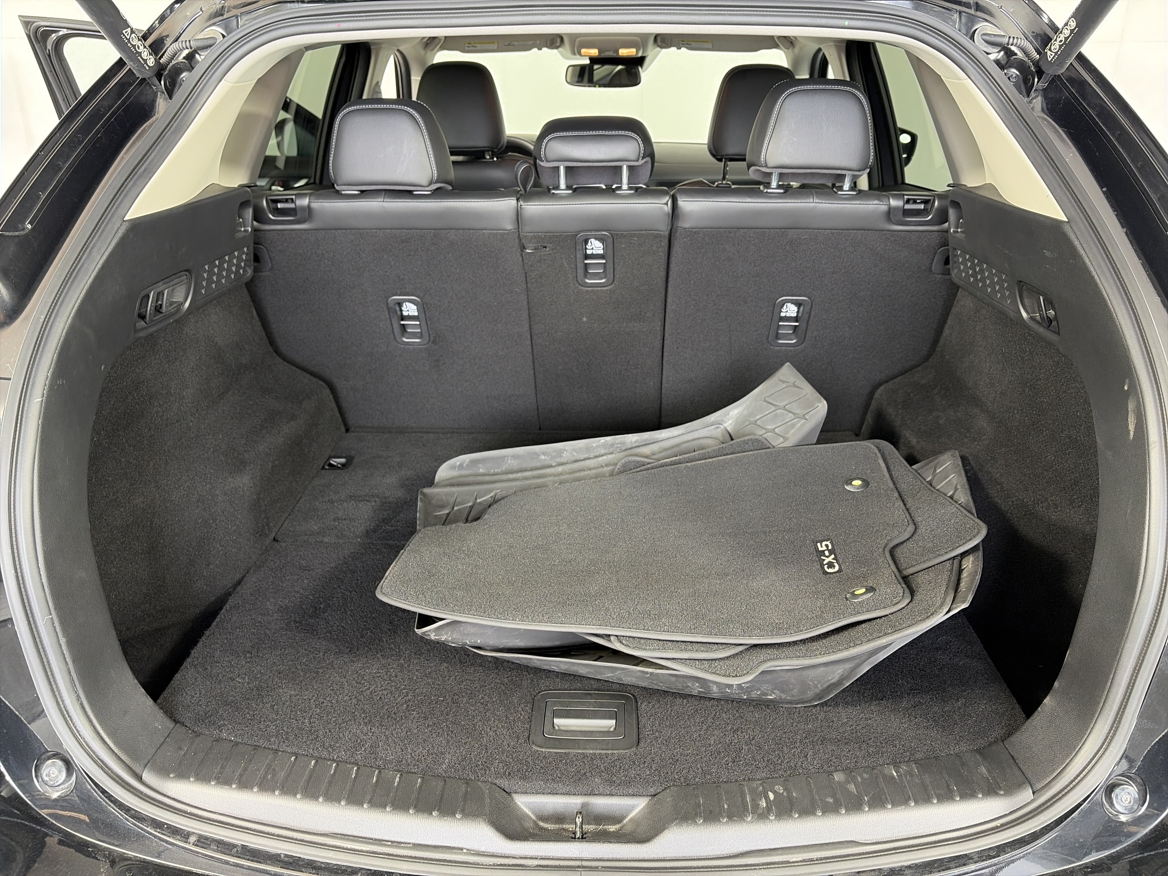 Used 2025 MAZDA CX-5 AWD 2.5 S w/ Preferred Package image 14