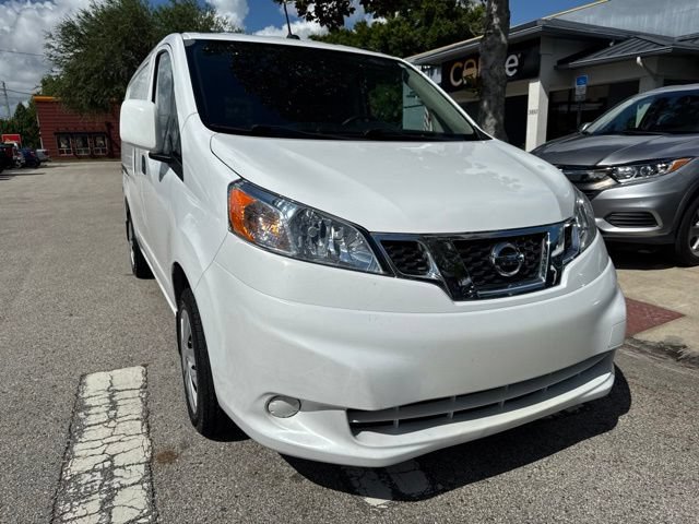Used 2020 Nissan NV200 SV w/ Back Door Glass Package FWD image 2