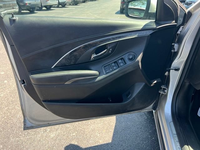 Used 2015 Buick LaCrosse Leather w/ Driver Confidence Package #1 FWD image 28