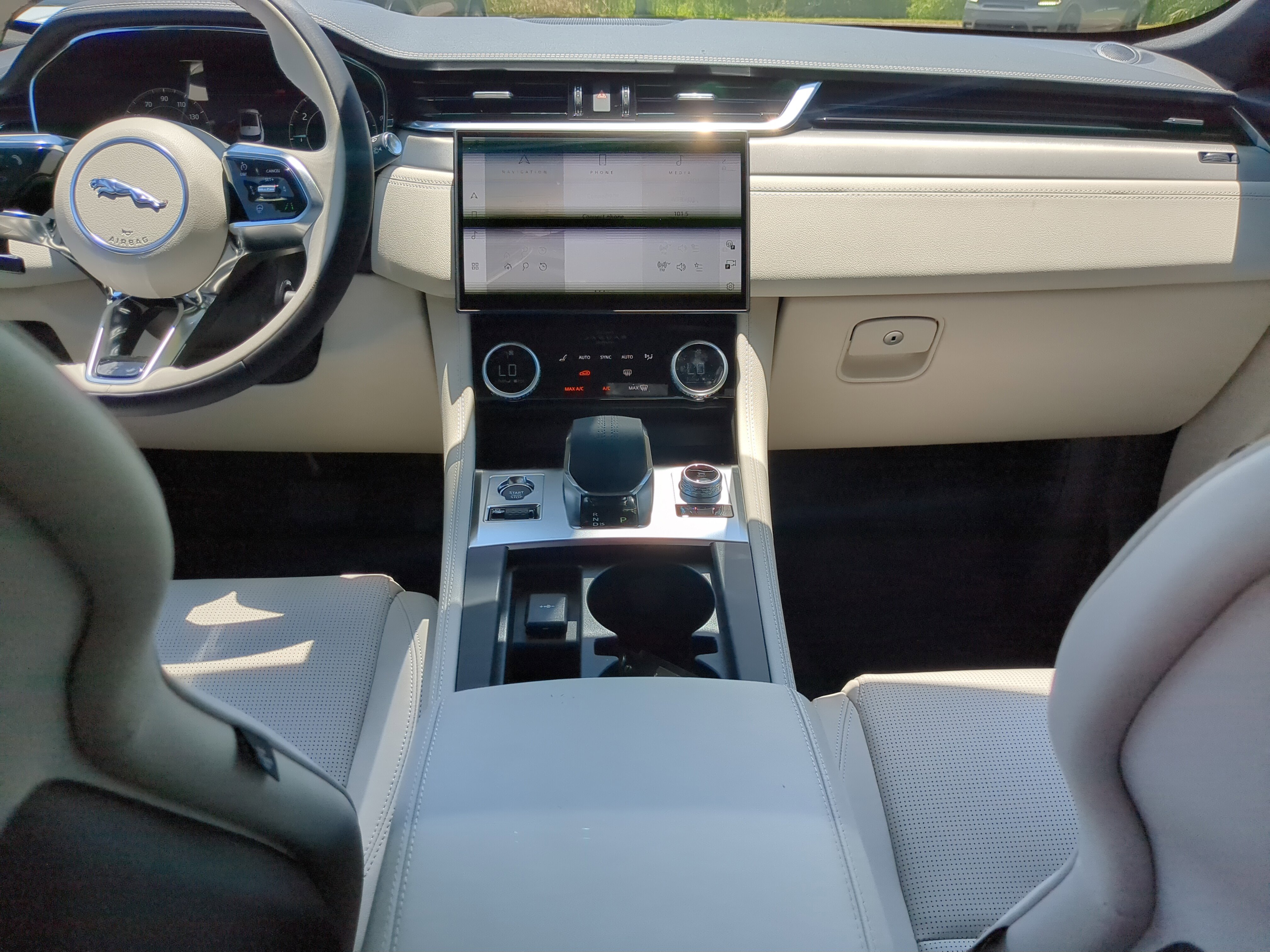 New 2026 Jaguar F-PACE R-Dynamic S image 14