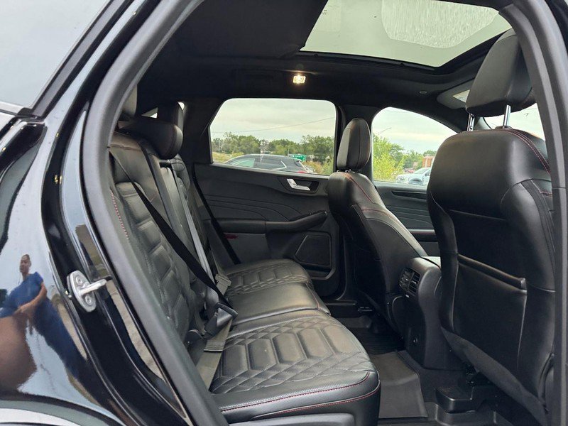 Used 2023 Ford Escape ST-Line Elite w/ Premium Technology Package AWD/4WD image 14