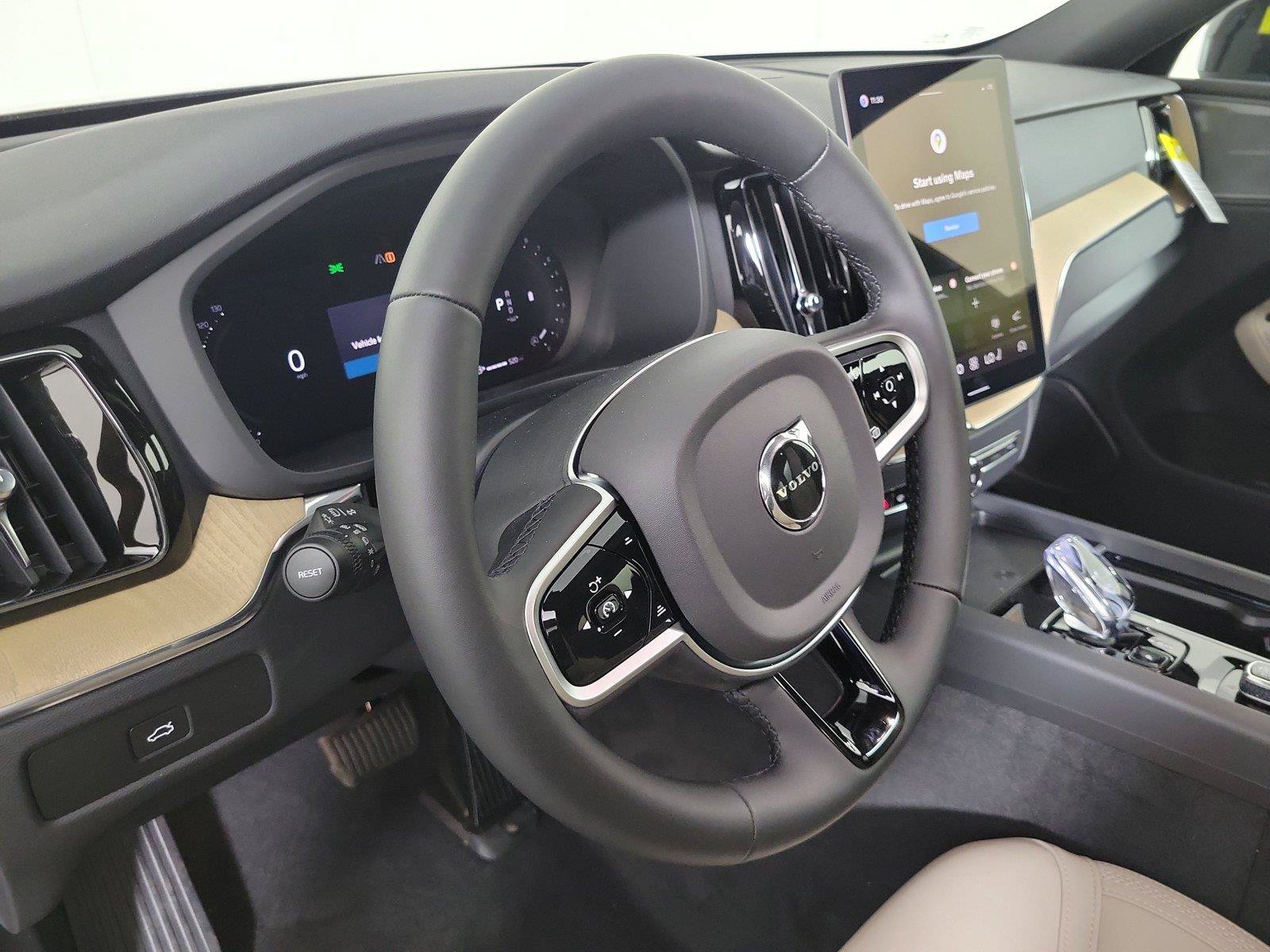 New 2026 Volvo XC60 B5 Plus w/ Climate Package AWD/4WD image 21
