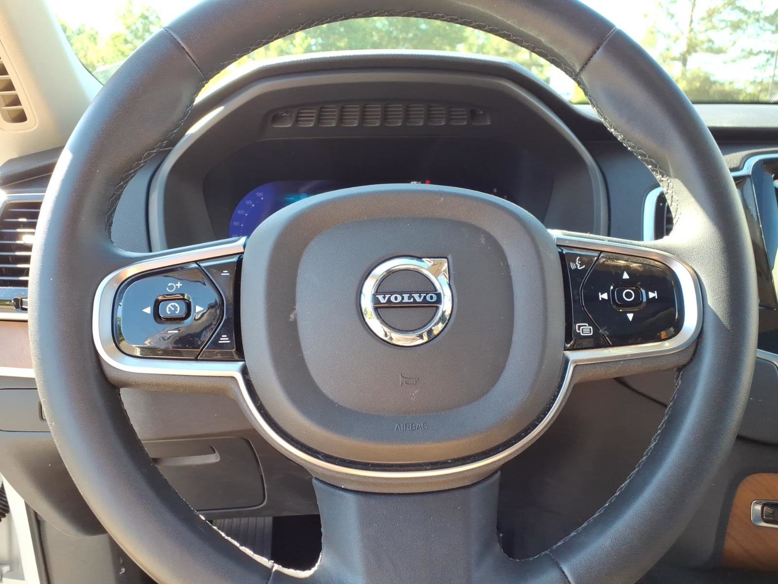 Certified 2023 Volvo XC90 B5 Plus w/ Protection Package Premier AWD/4WD image 30