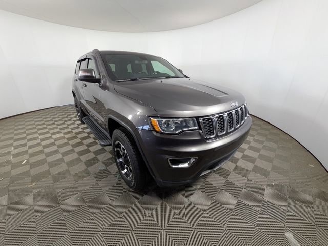 Used 2020 Jeep Grand Cherokee Laredo w/ Security & Convenience Group image 27
