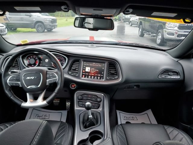 Used 2016 Dodge Challenger SRT w/ Technology Group RWD image 17