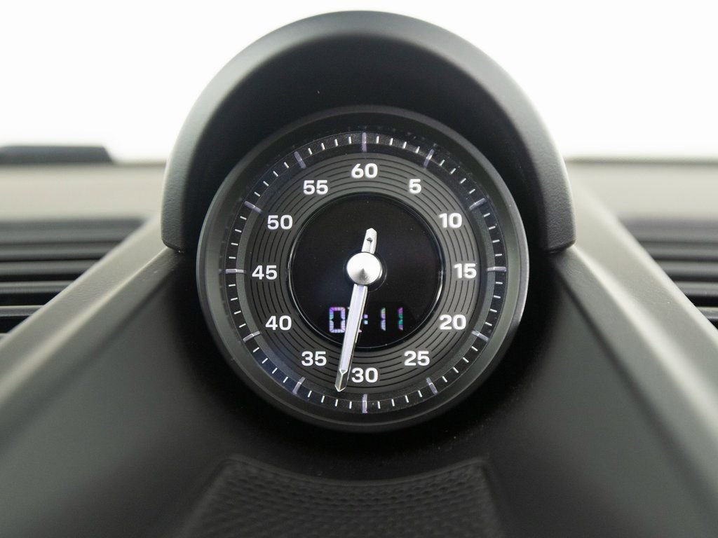 Certified 2024 Porsche 911 Carrera T image 27