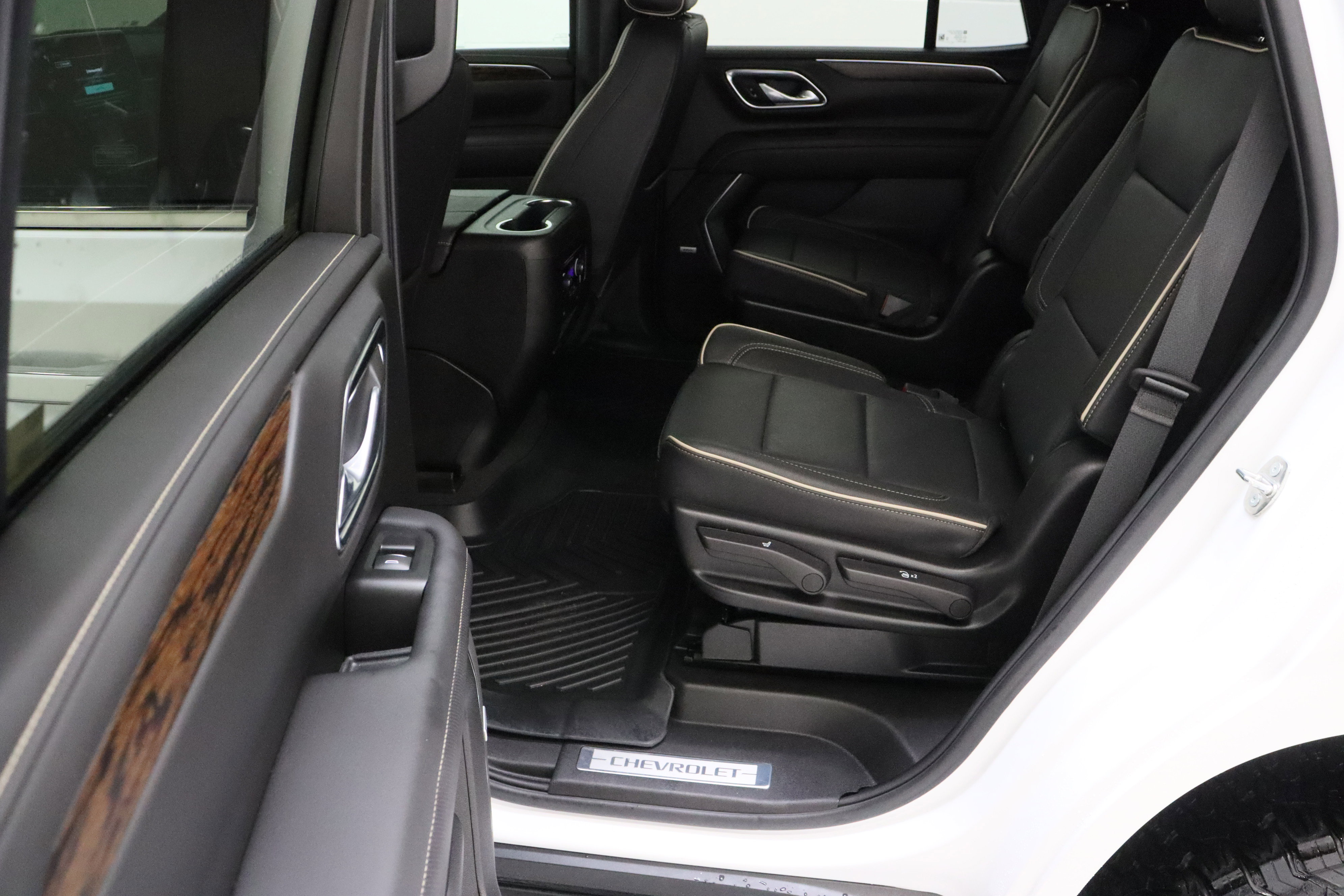 Used 2023 Chevrolet Tahoe Premier image 30