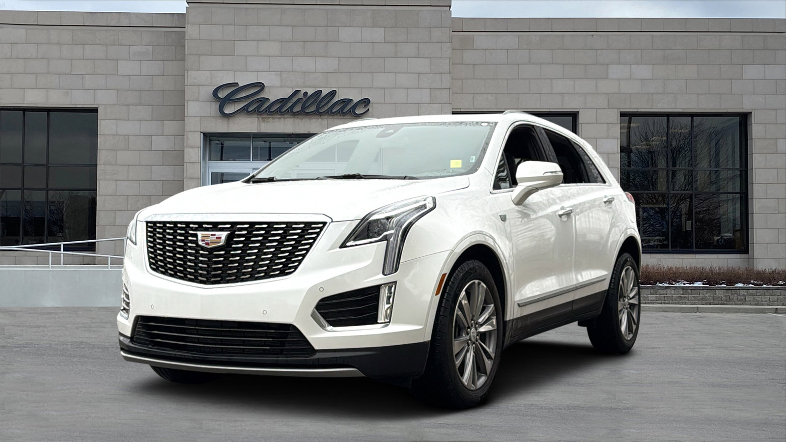 Certified 2025 Cadillac XT5 Premium Luxury image 5