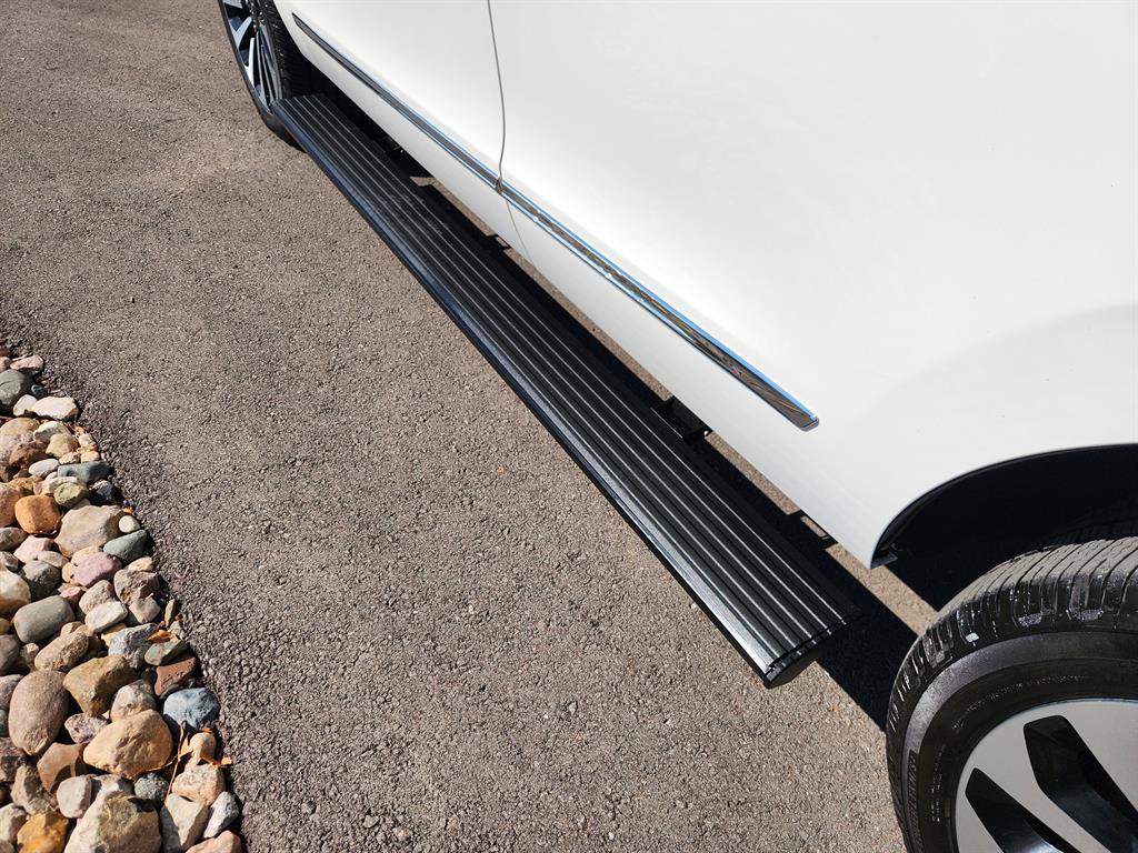 Used 2022 Lincoln Navigator Reserve image 12