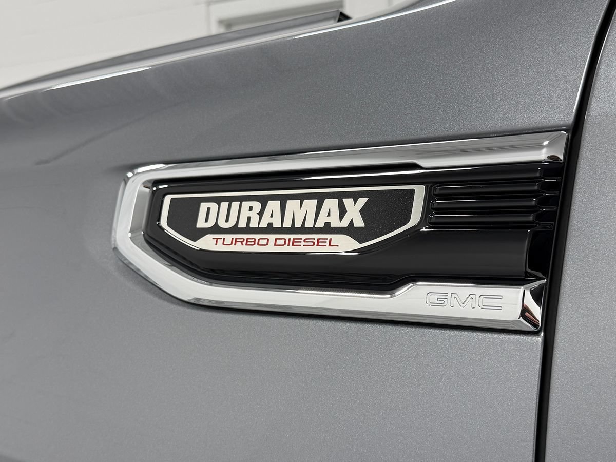 Used 2021 GMC Sierra 1500 Denali w/ Denali Ultimate Package AWD/4WD image 9