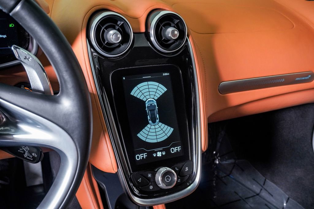 Used 2023 McLaren GT RWD image 27