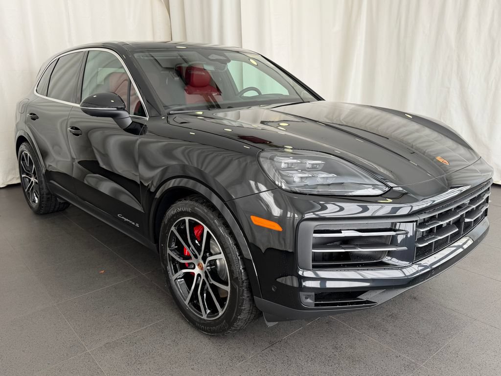 New 2026 Porsche Cayenne S AWD/4WD image 7