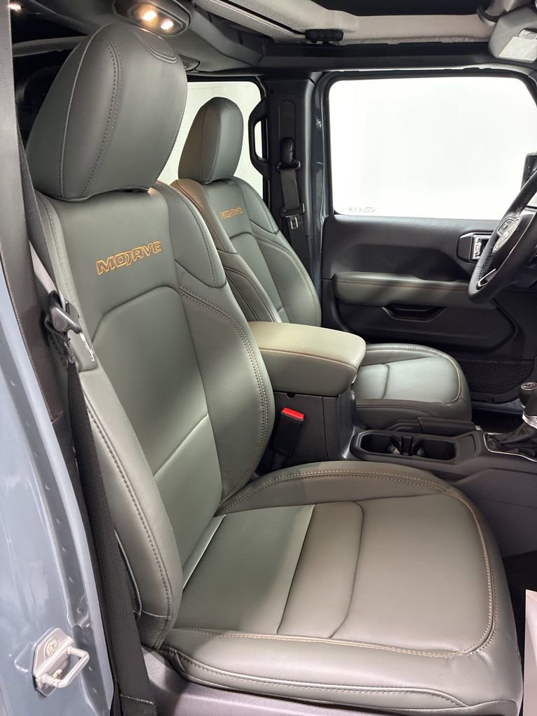 New 2026 Jeep Gladiator Mojave AWD/4WD image 28