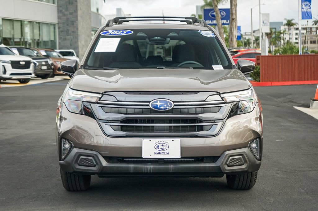 Certified 2025 Subaru Forester Premium image 2