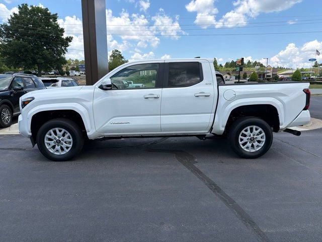 Used 2024 Toyota Tacoma SR5 RWD image 5