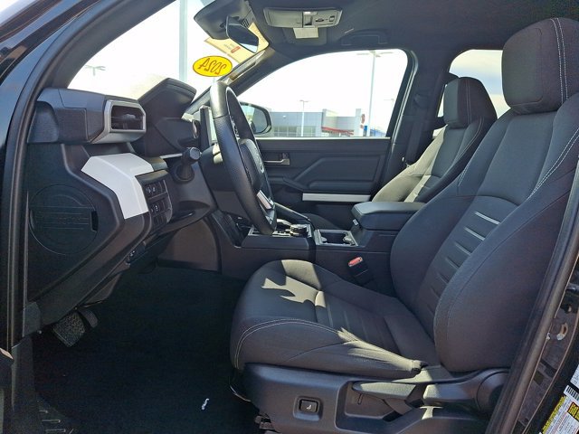 Certified 2024 Toyota Tacoma TRD Off-Road AWD/4WD image 13