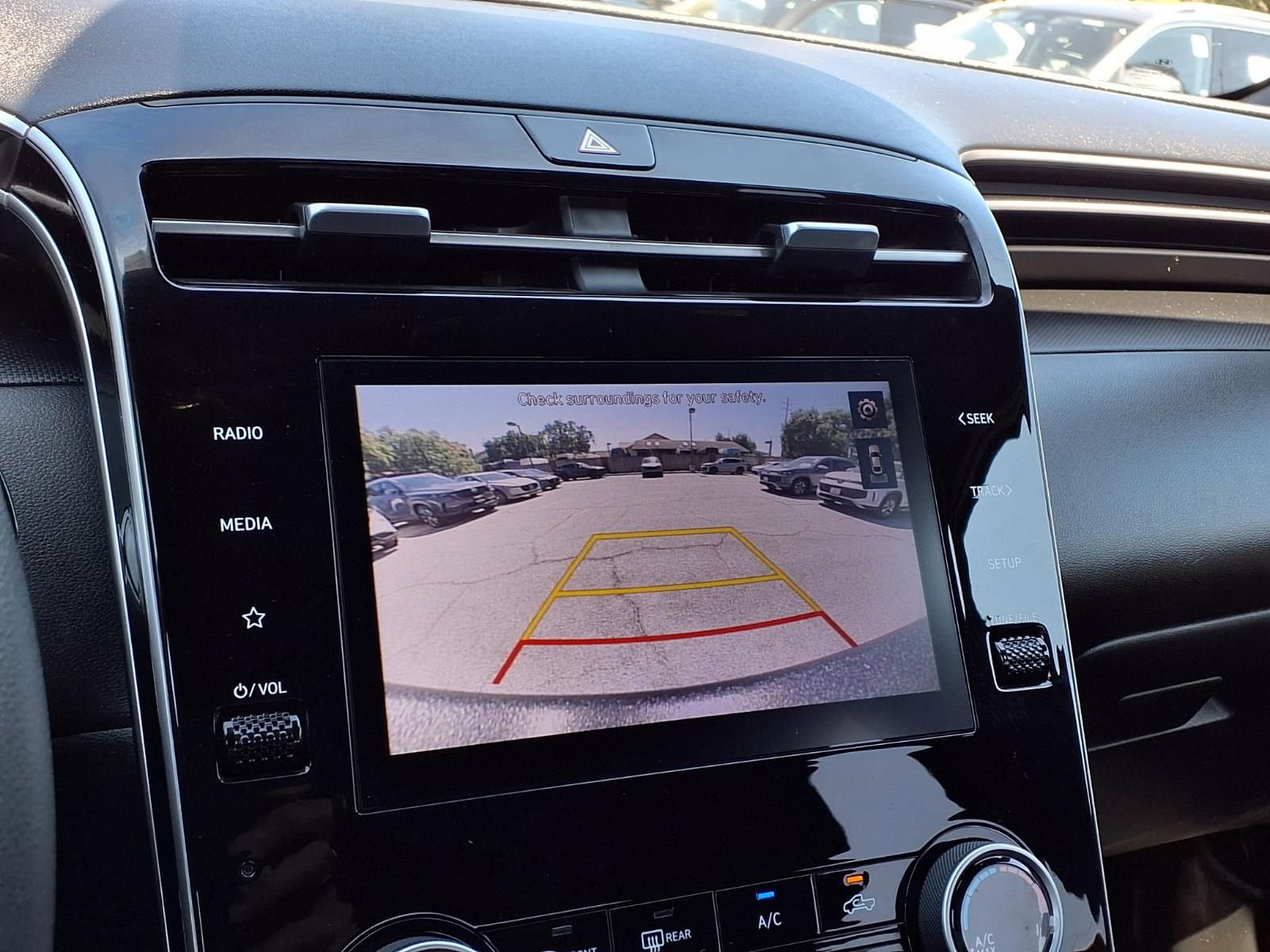 Used 2022 Hyundai Santa Cruz SEL w/ Activity Package image 9