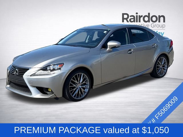 Used 2015 Lexus IS 250 w/ Navigation System Package RWD image 3
