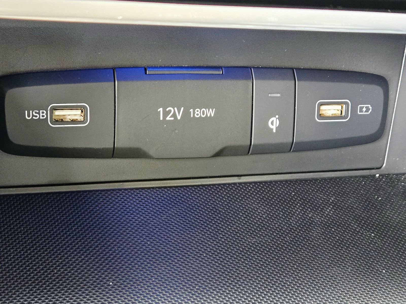 Certified 2024 Hyundai Tucson Limited image 19