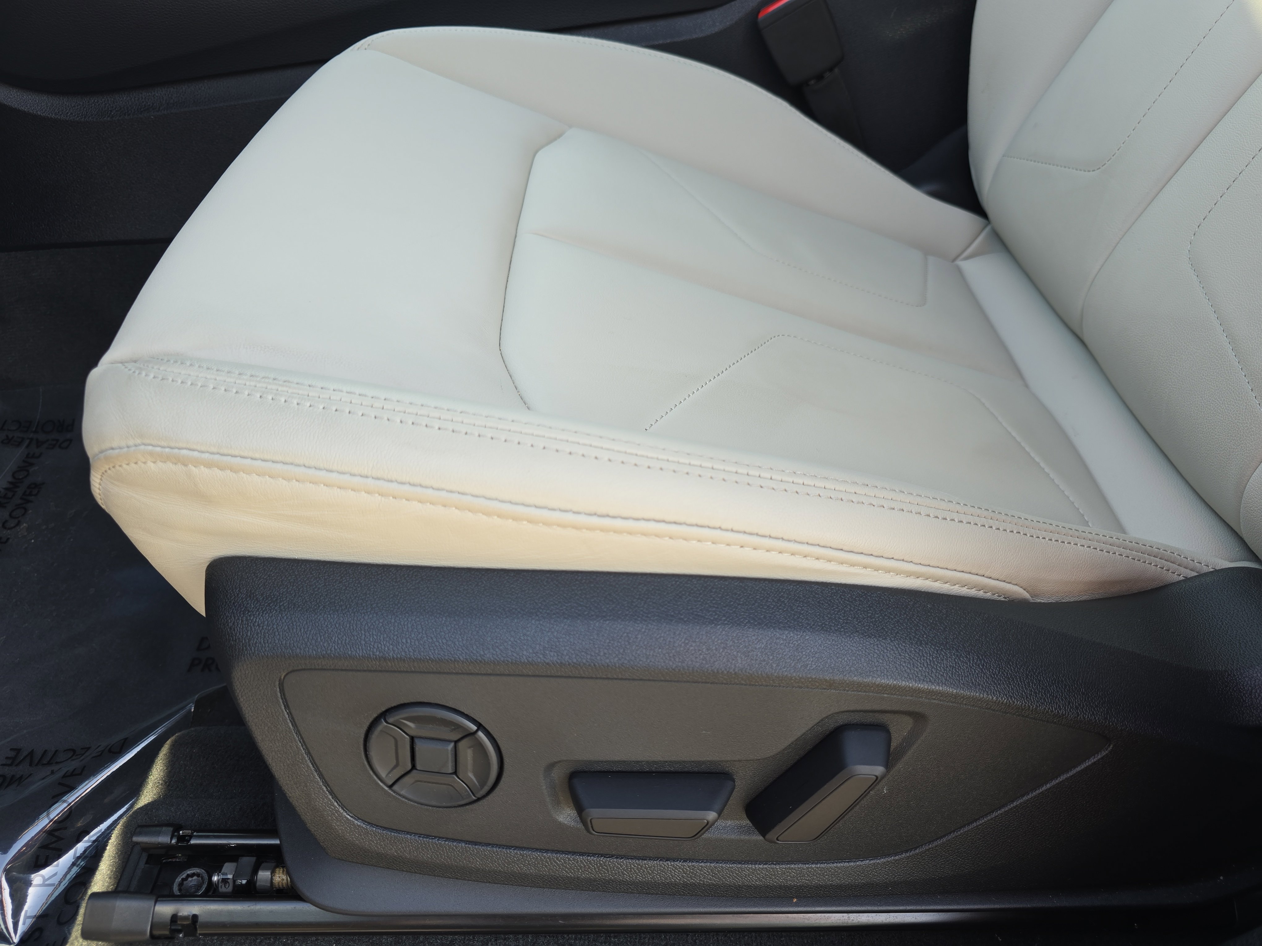 Used 2024 Audi Q3 2.0T Premium Plus image 27