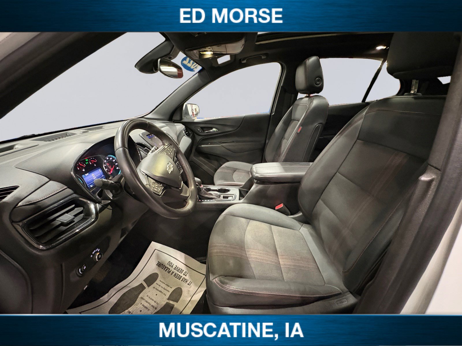 Used 2022 Chevrolet Equinox RS w/ LPO, Floor Liner Package image 9