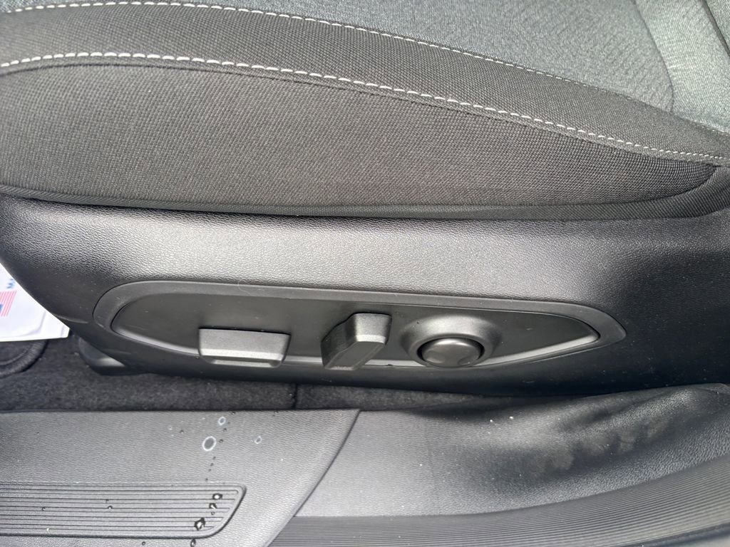 New 2026 Jeep Cherokee Laredo image 13