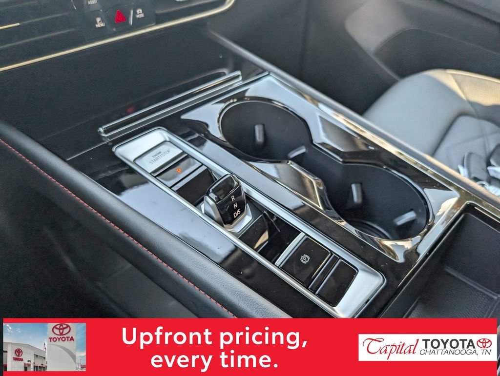 Used 2024 Volkswagen Atlas Peak Edition SE AWD/4WD image 22