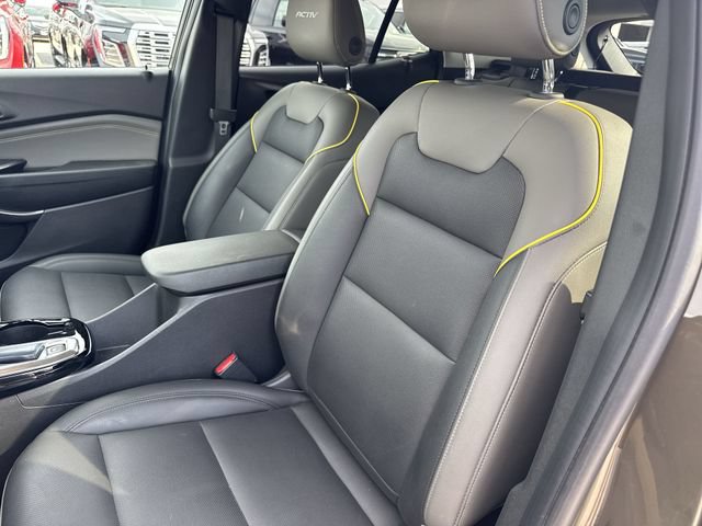 Used 2024 Chevrolet Trax ACTIV w/ Sunroof Package FWD image 19