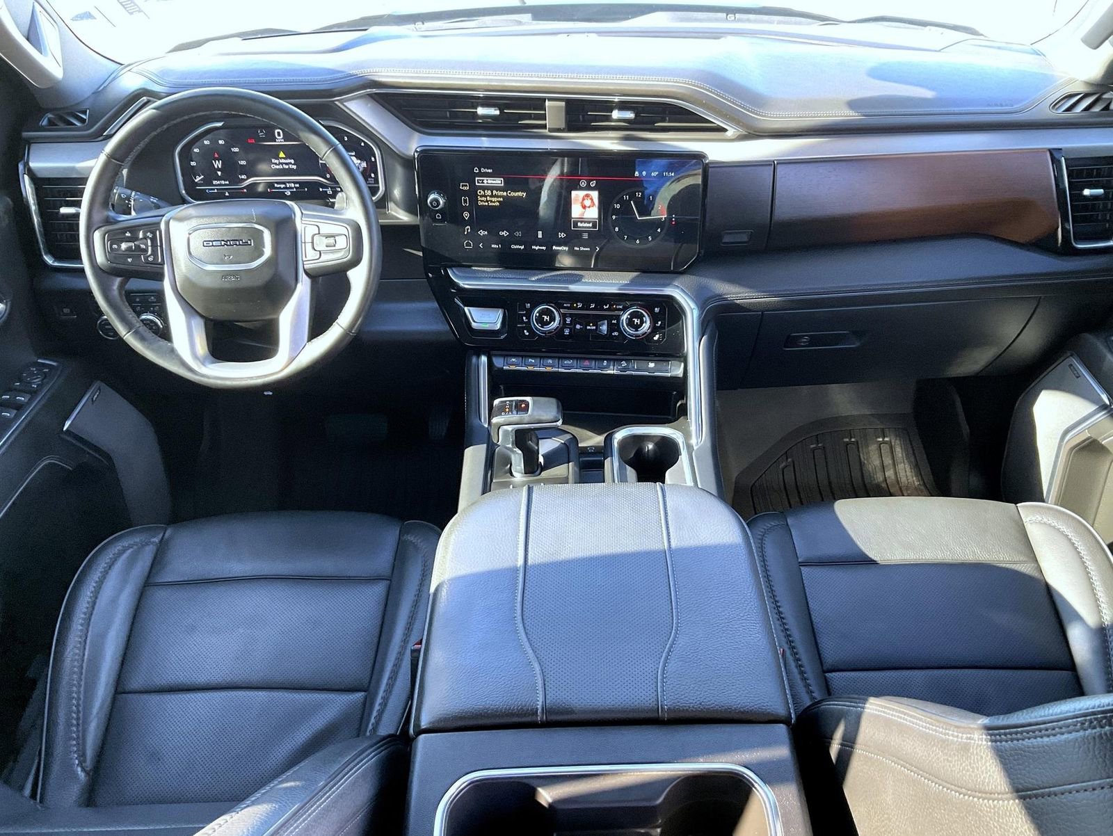 Certified 2023 GMC Sierra 1500 Denali w/ Technology Package image 12