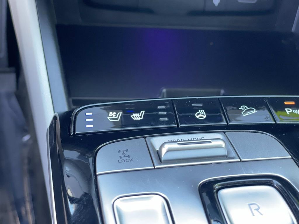 Certified 2024 Hyundai Tucson Limited image 12