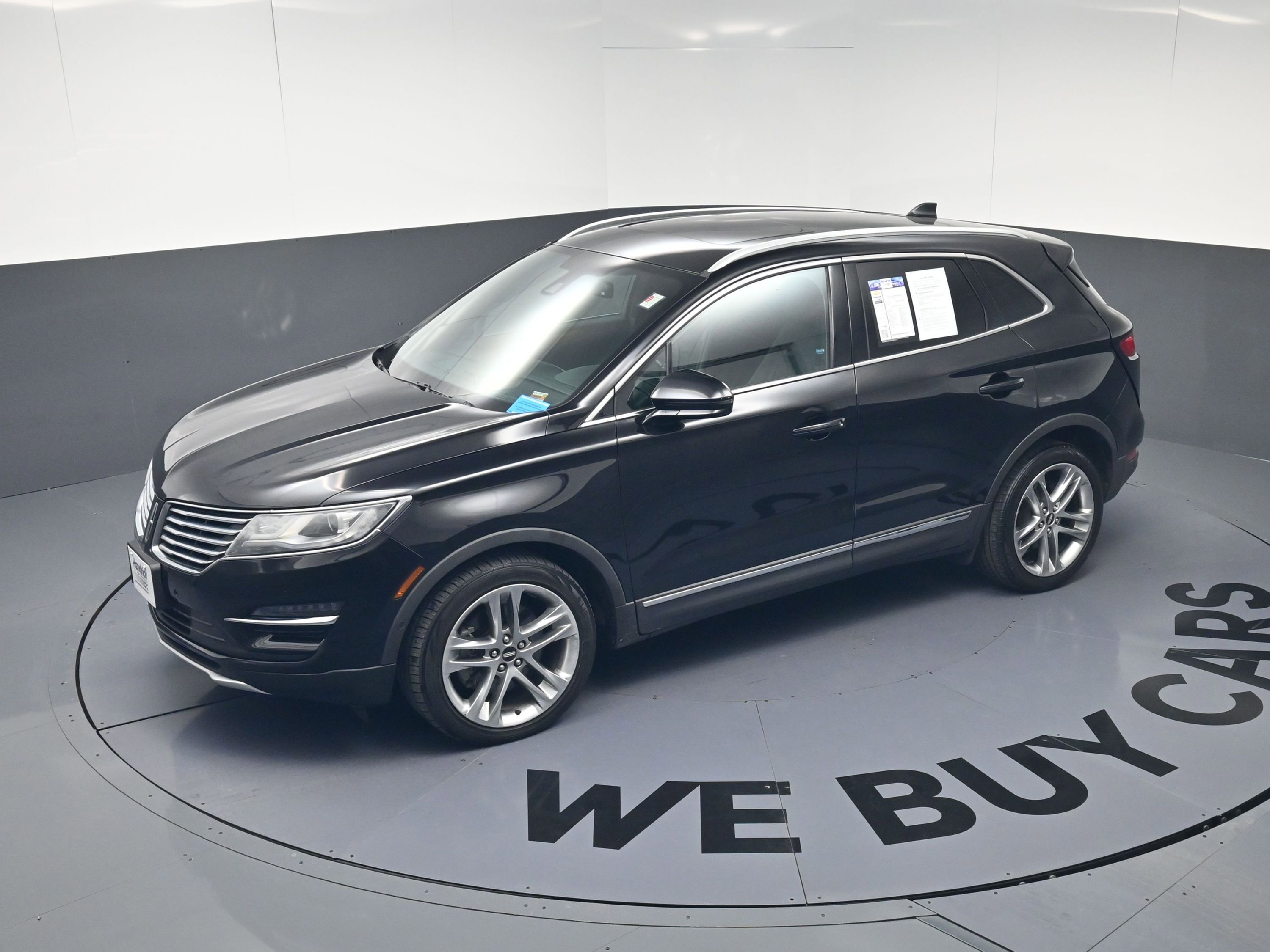 Used 2017 Lincoln MKC Reserve image 29