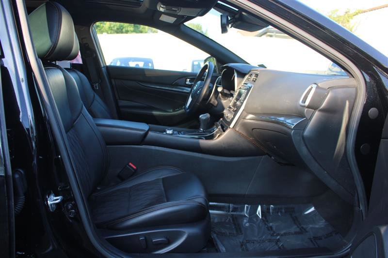 Used 2021 Nissan Maxima SR w/ Sport Mat Group image 13