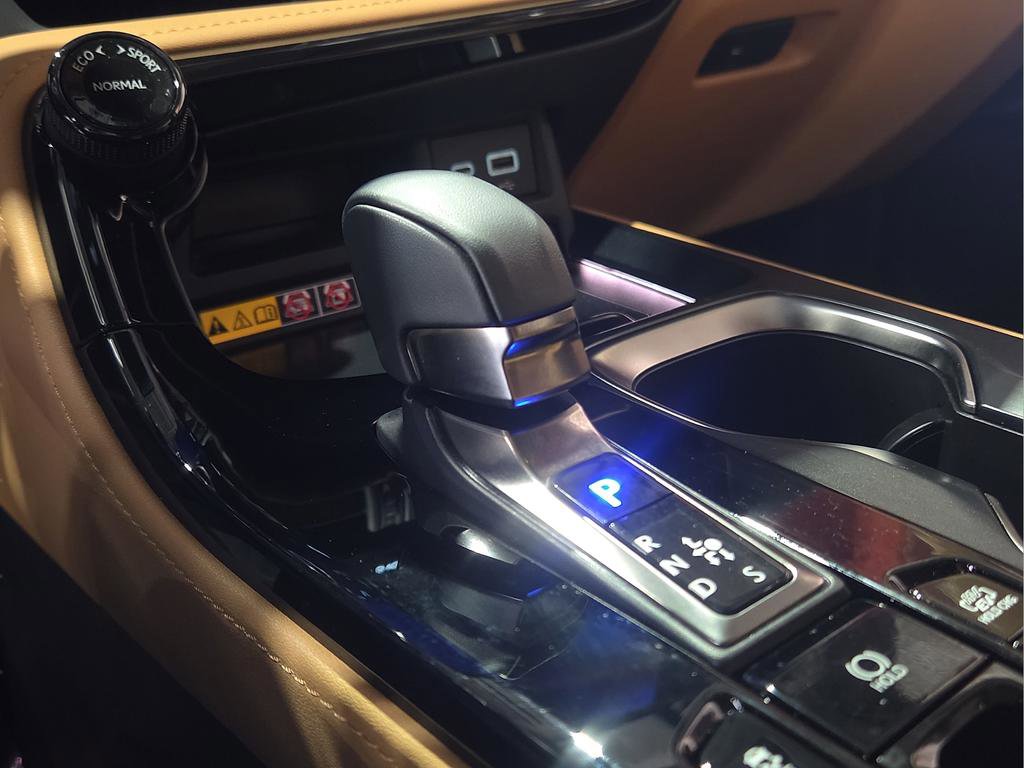 Used 2025 Lexus NX 450h+ AWD w/ Accessory Package (2T) image 26