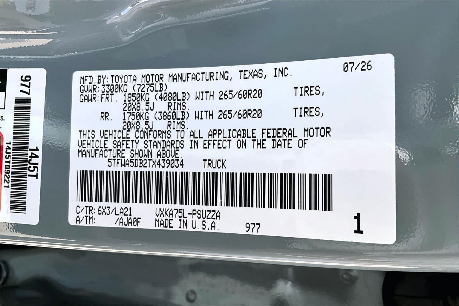 New 2026 Toyota Tundra Platinum w/ TRD Off-Road Package AWD/4WD image 19