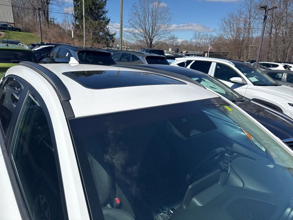 Certified 2023 Hyundai Kona Limited w/ Cargo Package image 8