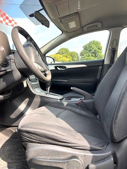 Used 2014 Nissan Sentra SV image 5