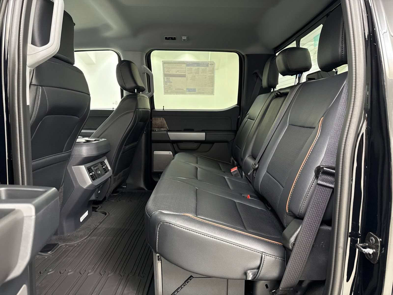 New 2026 Ford F250 Lariat w/ Black Appearance Package AWD/4WD image 32