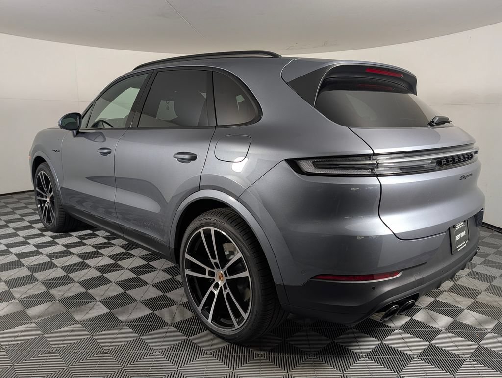 New 2026 Porsche Cayenne E-Hybrid AWD/4WD image 3